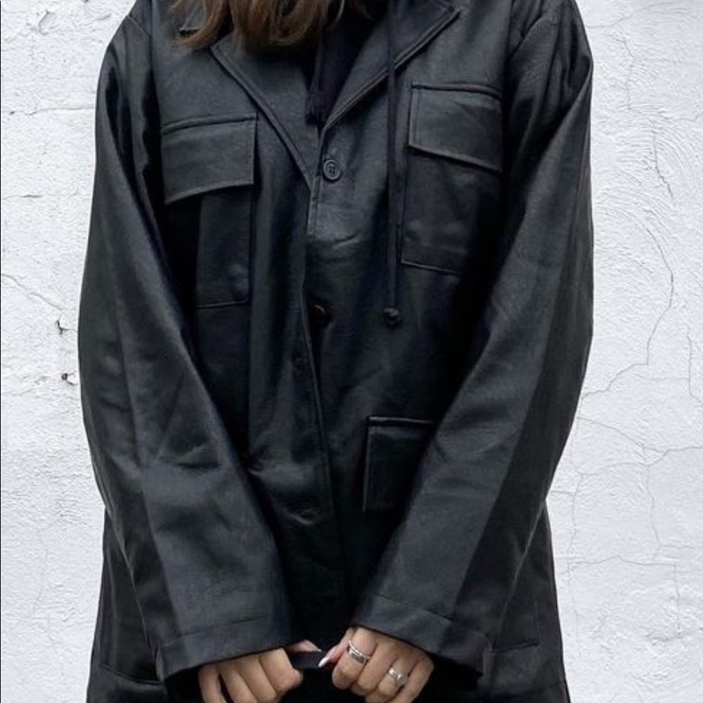 LEATHER BLAZER JACKET